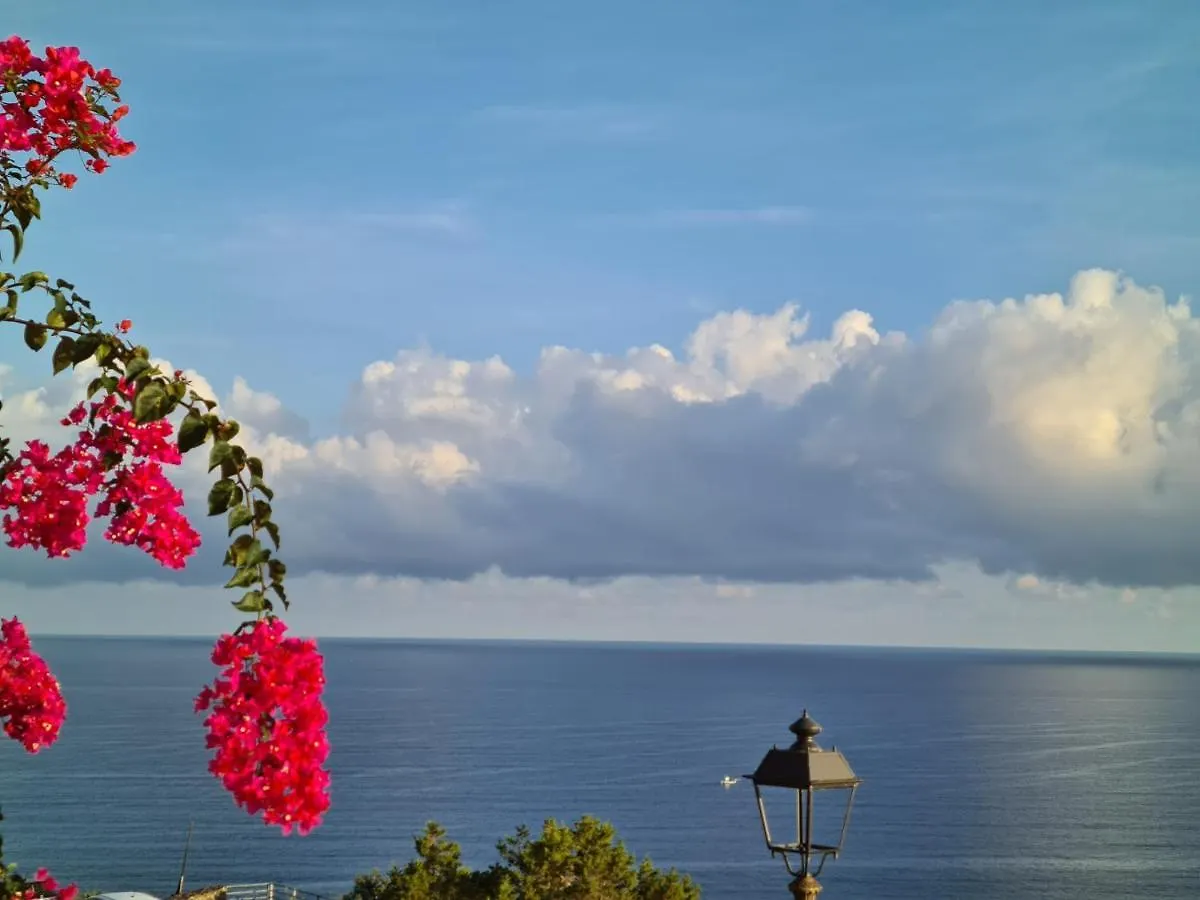 Апартаменты “Cielo E Mare”, Casetta Nel Cuore Del Borgo Antico / “Sky & Sea”, Charming In The Heart Of Old Village Кастельсардо