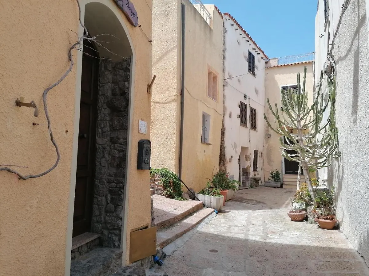 “Cielo E Mare”, Casetta Nel Cuore Del Borgo Antico / “Sky & Sea”, Charming In The Heart Of Old Village Кастельсардо Италия